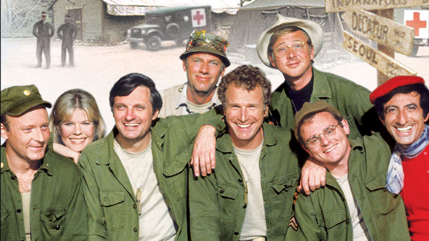 mash-cast-1420x798.jpg